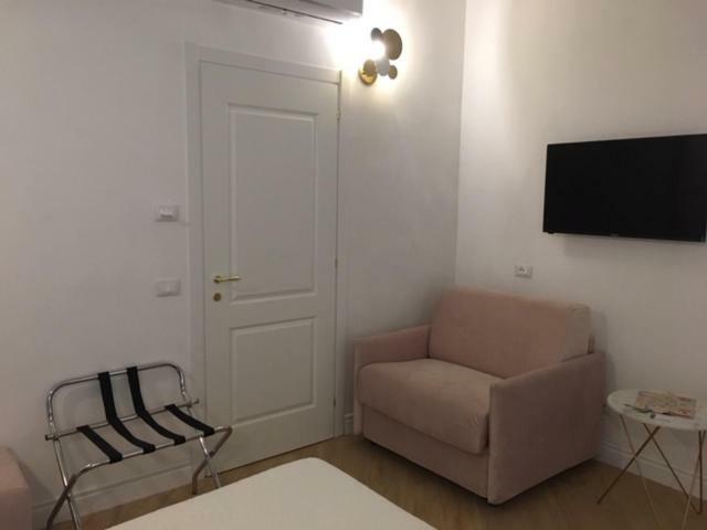 Bed and Breakfast Affreschi A San Pietro Рим Экстерьер фото